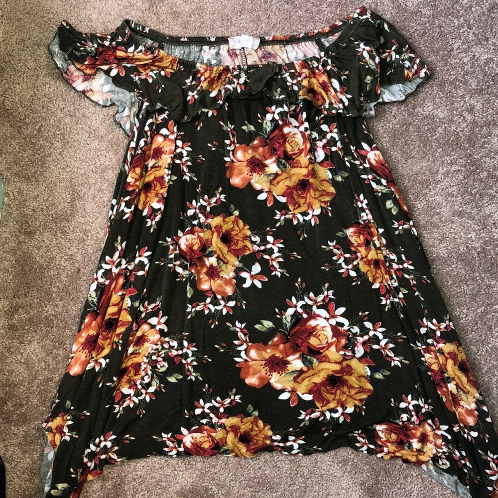 Altar’d State off the shoulder short sleeve blouse